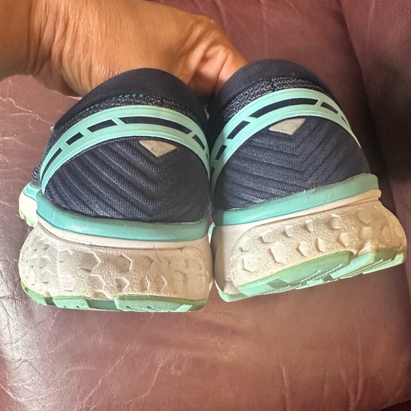 Brooks Blue and Green Athletic Shoes with Cushioned Support - Picture 3 of 6